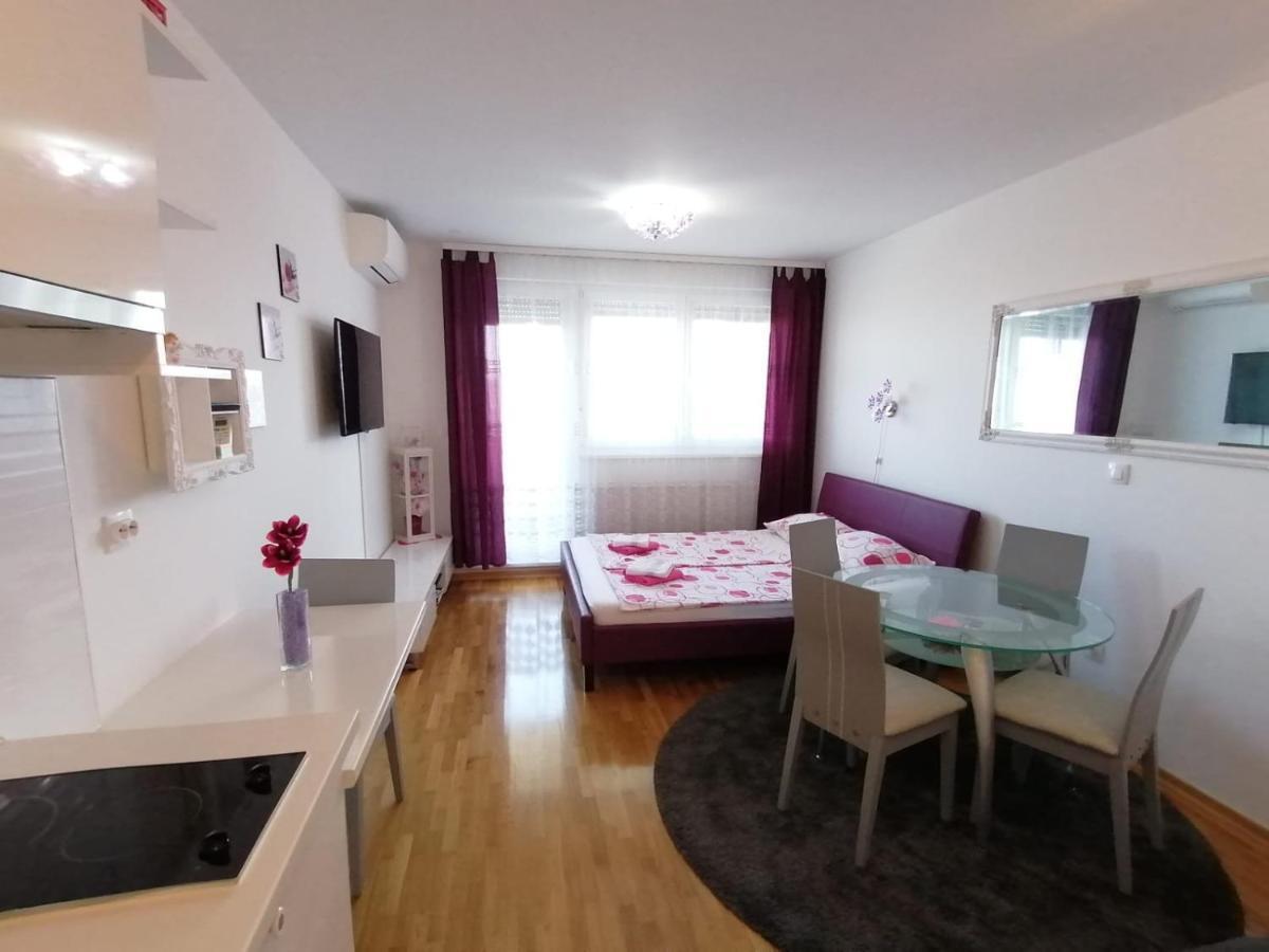 זאגרב Lanterna Apartment - Free Parking In Garage מראה חיצוני תמונה